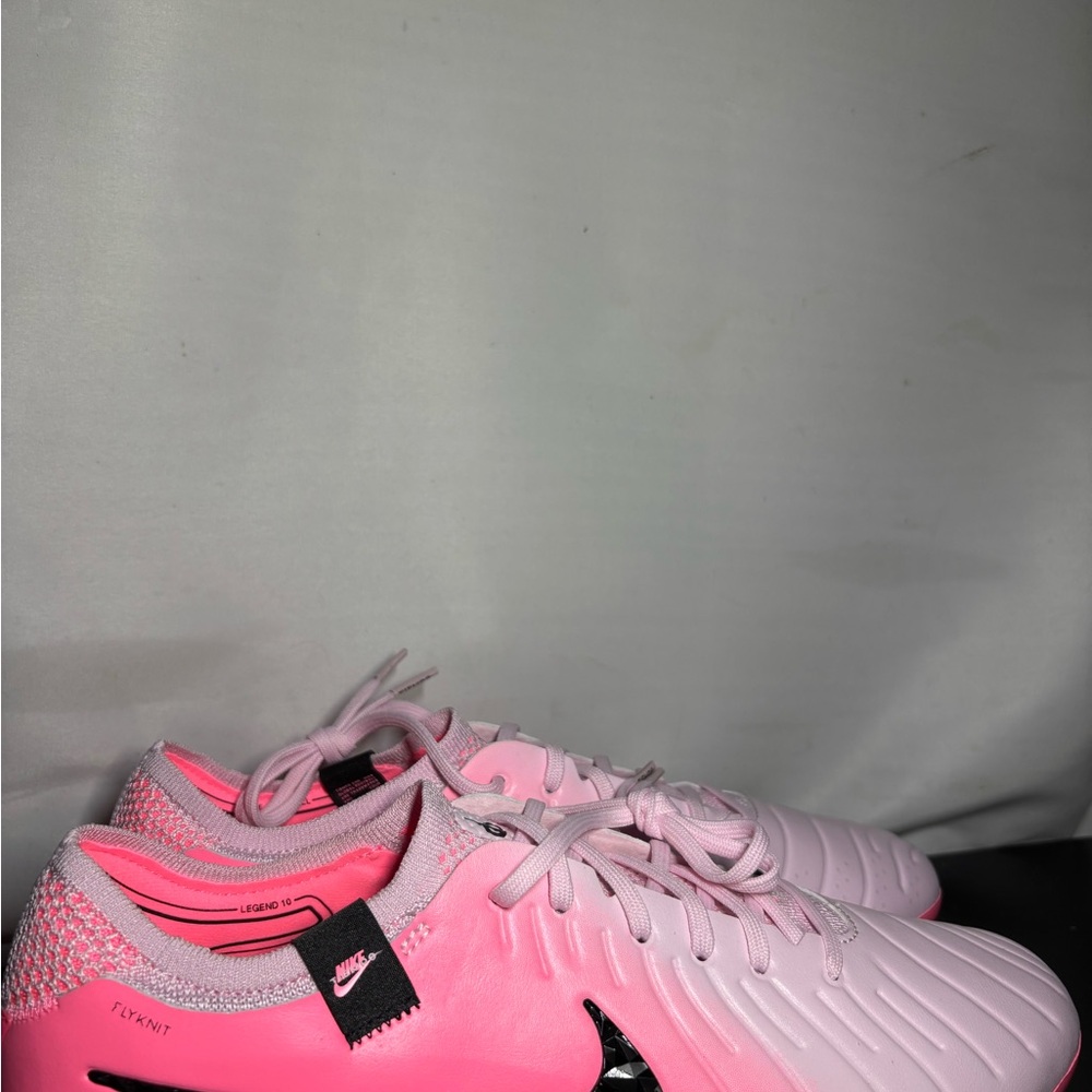 Nike Legend 10 Elite FG ACC Soccer Pink Foam Cleats FN7276-601 Men's Size 9.5